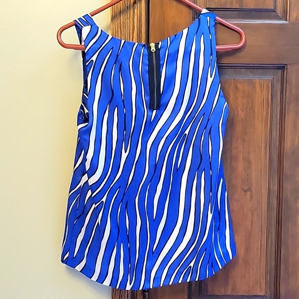 Dana Buchman zipper back tank top size XS